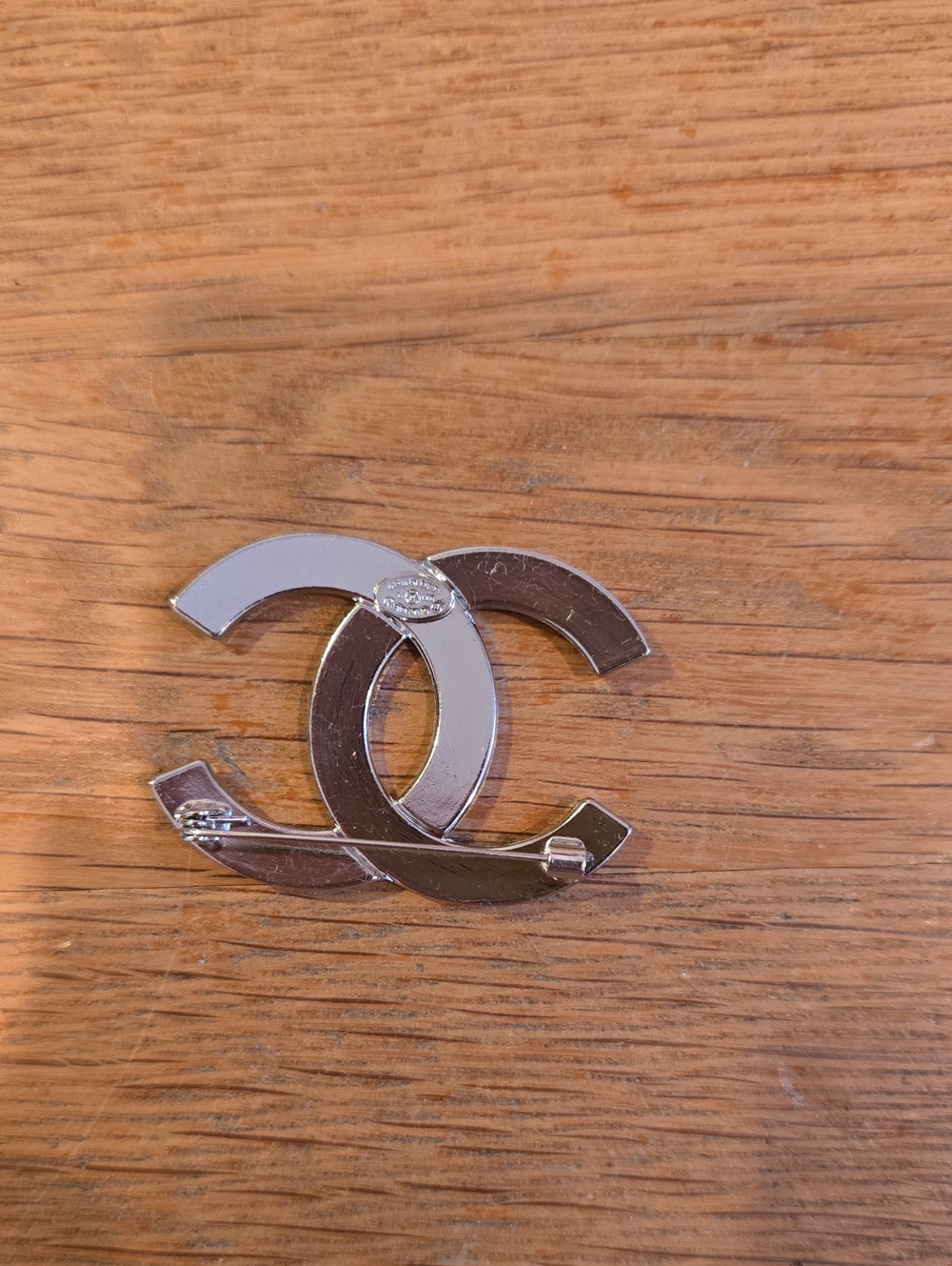CC Monogram Brooch - Picture 3 of 5